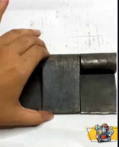 Engsel bak besi truk Y lebar 15 cm