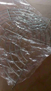 Rak Pendingin & Peniris Minyak Setengah Lingkaran Diameter 30cm Bahan Kawat Galvanis 2.5mm untuk Wajan