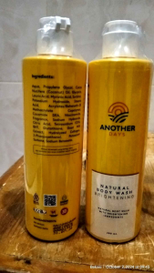 Another Days Natural Body Wash with Brightening and Protecting Ingredients (Sabun Cair HNI)