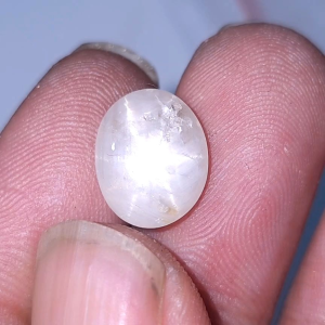 natural light yellow sapphire STRONG STAR ceylon safir srilanka no treatment