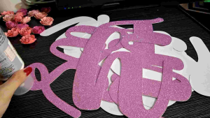 Letter cutout with outline SOLD PER PIECE for backdrop decoration