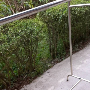 sào phơi đồ inox. sào đôi 2 tầng.dài 1m5 cao 1m4 .hàng lắp ráp rất tiện lợi. phi ống 25