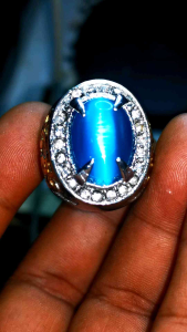 Batu permata blue scapolite cae eye