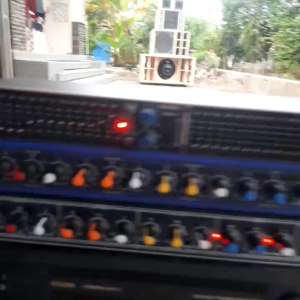 ALMS 4 WAY independent 2in 4out mono