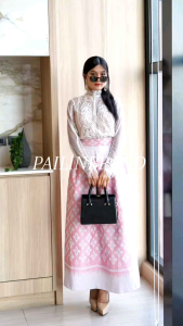 กระโปรงผ้าไทย กระโปรงเจ้าหญิง วนิดา ผ้ามัดหมี่ทอลาย ***ทอลายทั้งตัว ไม่หดไม่ตกสี งานอัดกาวอย่างดี ผ้าพรีเมี่ยม งานตัดเย็บละเอียดปราณีต