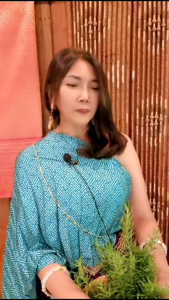 สร้อยบุษรา/น้ำมันหอมกลิ่นกุหลาบมอญแห่งเมืองหงสา (10 ml)