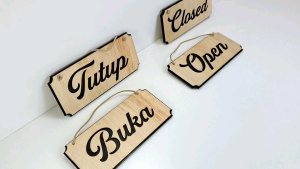 Sign Buka Tutup Kayu / Tulisan tanda papan Wooden Signage Open Close