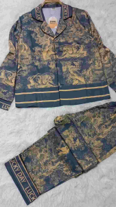 Bộ pijama cổ truyền thống viền lé chất lụa Latin tơ tằm .Form 45 đến 60kg