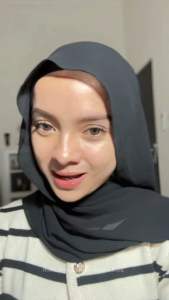 Glowsicha - Krim Siang Mencerahkan Dengan Niacinamide Pearl Extract & UV Filter