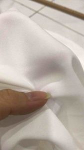 Vải lót Lụa Hàn màu trắng mềm rũ vải lỗi thanh lý (khổ 1m5)lót đầm váylót áo dài khăn che phủ