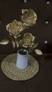 BUNGA ARTIFICIAL MAWAR GOLD MAWAR EMAS BERIKUT VAS MELAMIIN BUNGA MEJA