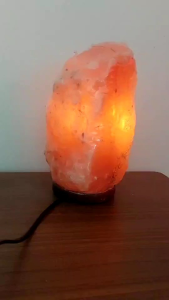 โคมเกลือหิมาลัย พร้อมชุดไฟขนาด ไม่เกิน 2 Kg