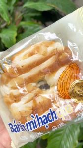 [Combo 5 bánh] Bánh Mì Phô Mai GULU - Vị Hạnh Nhân Và Vị Phô Mai Trái Cây - Bánh Mềm Thơm Giàu Hạt Dinh Dưỡng