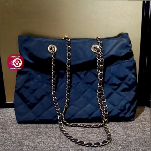 JAPAN SURPLUS CHRISTINE NAVY BLUE WITH GOLD TONE CHAIN SLING SHOULDER BAG (USED)