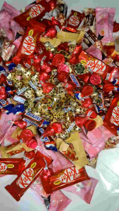 200 PCS ASSORTED CHOCOLATE