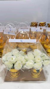 พานพุ่มดอกไม้ พร้อมส่งจากโรงงานคุณภาพ100% มีราคาส่ง