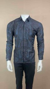 Kemeja batik pria motif pedro