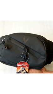 TAS SELEMPANG PRIA ANTI AIR DISTRO BAHAN PREMIUM /WAISTBAG WATERPROOF