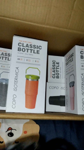 แก้วเก็บความเย็น มีหูหิ้ว 600ml สีขาว