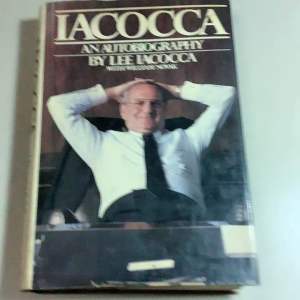 มือ2 หนังสือปกแข็งภาษาอังกฤษ What they still don’t teach you at harvard business  by Mark H. McCormack /หนังสือ ลงทุน IACOCCA An Autobiography Lee Iacocca /หนังสือ ลงทุน-Investment Banking