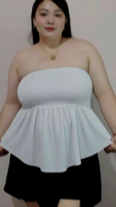 XL TO 2XL • Yuna Plus Size Smocked Bandana Tube Top