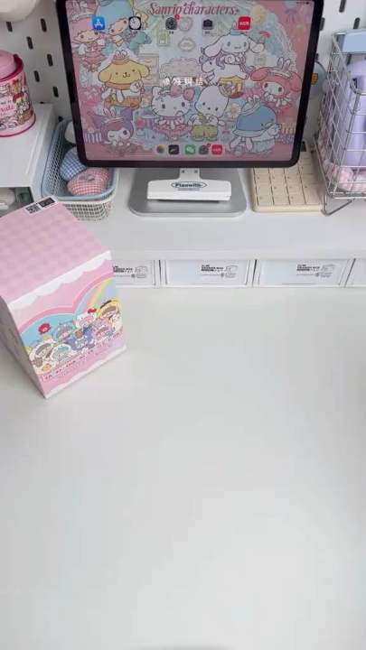 พร้อมส่งในไทย( จุ่มเดียว ) พวงกุญแจ Zzoton x Sanrio ของแท้ 100%