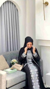 Gamis Abaya Regina Silver: Pilihan Gaya Abaya Modern