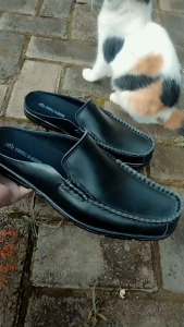 Sepatu Bustong kulit pria/sepatu loafer/sepatu jumbo/sepatu santai/sepatu sleep on/sepatu kerja.