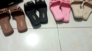 sendal wanita terbaru model kekinian