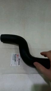 Selang Hawa Radiator Bawah Traga - Hose Radiator Low Isuzu Traga