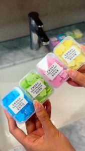 花瓣香皂片 (1套15盒) Petal Soap Sheets 小小的一盒花瓣香皂🧼片，可爱又好看✨，味道还很好闻，泡沫丰富，出门旅行方便携带🌈，随时洗手就可以拿出来用。#洗护好物 #一次性肥皂片 #花瓣香皂片🔥