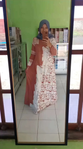 Gamis Twill Terbaru: Desain Elegan dan Nyaman