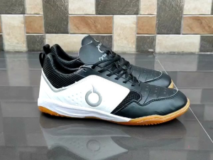 SEPATU FUTSAL ORTUSEIGHT CUMULUS PRIA WANITA/ SEPATU FUTSAL OPREMIUM QUALITY/ ORTUSEIGHT