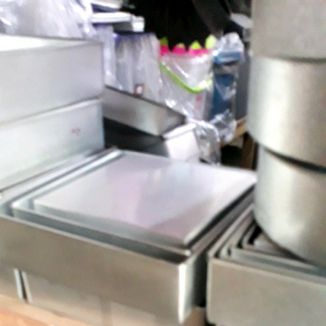 Loyang Kue Berkualitas: Pemilihan & Penggunaan