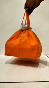 Tas Hajatan Spundbond serut 20x20 Tas Kotak nasi/besek isi {12pcs}