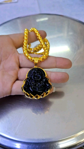 Mặt dây chuyền phật di lặc Khung Vàng Đá Đen dành cho người mạng Thủy và Mộc đeo phong thủy may mắn Lokalo 8.2.2025