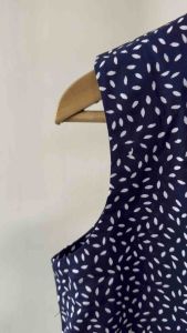 ❤️❤️Blue Navy Colour Batik Stamp Crop L Size Top Sleeveless❤️❤️