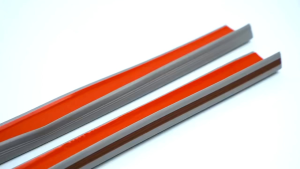 Pelindung Tangga Anti Slip Stair Edge Protector 5x2.5cmx1m Pengaman Anti Selip Sudut Tepi Tangga