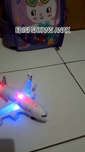 FIGUREANS MAINAN ANAK PESAWAT AIRBUS A380 DUS MAINAN ANAK LAKI LAKI