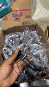 Brecket dudukan tempat kaitan clamp camera kamera gopro 360 holder hp di stang vespa klasik super sprint px excel dsb lengkap jalu baut plat tidak termasuk holdernya bagus murah grosir eceran