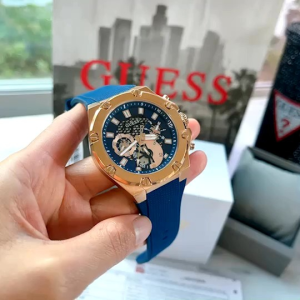 Third Gear Blue ผช. ตัวเรือนสเตนเลสีโรสโกลด์ หน้าปัดน้ำเงิน กลไก เข็มบอกวันวันที่ สายซิลิโคน