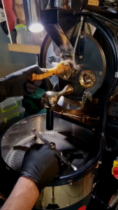 Kopi TEMANGGUNG PEABERRY  Robusta 100/250/500 Gram Kopi Murni Lanang UMIQAHWA