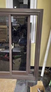 kusen aluminium model jendela sliding kanan kiri T150 X L80 kaca 5mm + palet kayu BAHAN INKALUM LEBIH TEBAL. BISA COD