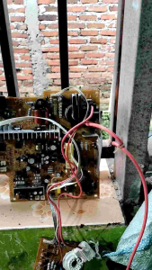 mesin tv LG slim CRT 21 inc copotan belum di uji tess