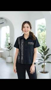 เสื้อพื้นเมืองผู้หญิงคอเชิ้ต แต่งแถบลายไทย