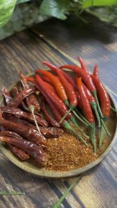 Ớt Sừng Đỏ Khô Nguyên Trái Tiệm TuTi - Túi 100g - Gia Vị Tự Nhiên Cay Nồng Thơm Ngon