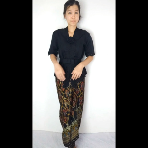 Atasan Kebaya Encim Lengan Pendek Warna Hitam Viani