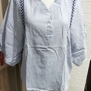 Atasan Bahan Katun: Pilihan Ideal Untuk Pakaian Musim Panas