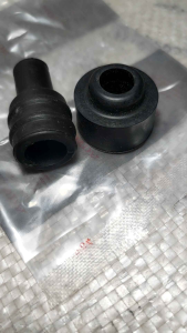 Karet Cop Tutup Busi Supra Grand Vario Beat Scoopy Spacy Shogun Smash Ninja Vega Vespa Jupiter Z Crypton Win Gl Pro Tiger