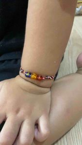 GELANG TRIDATU TIGA KRISTAL UNTUK BAYI DAN ANAK-ANAK